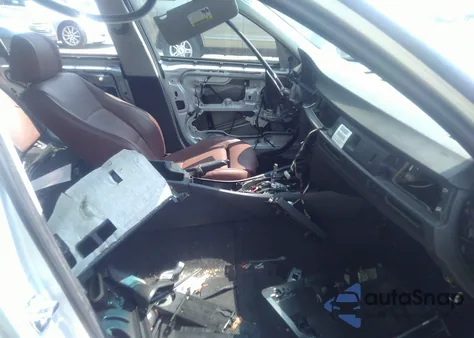 2006 BMW 325I из США, поврежденный, VIN WBAVB13536KX66148